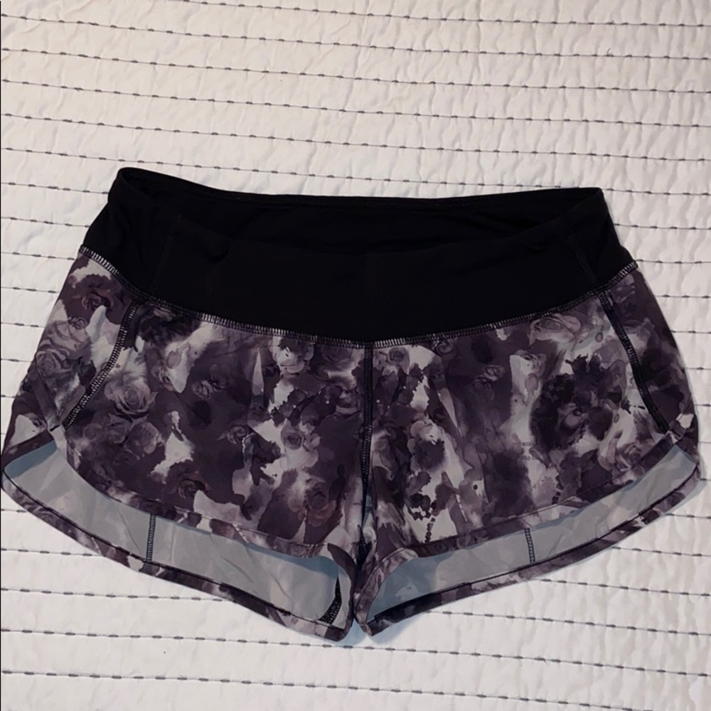 🍋LULULEMON 🍋 Speed Short 2.5” ~ 4
